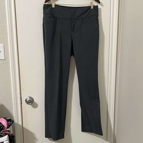 Elle Women's Charcoal Bootcut Dress Pants Size 10 - Picture 3 of 7